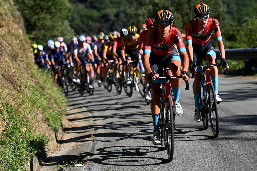 LACRUZDELINARES SPAIN SEPTEMBER 14 LR Antonio Tiberi of Italy and Wout Poels of The Netherlands and Team Bahrain Victorious compete during the 78th Tour of Spain 2023 Stage 18 a 1789km stage from Pola de Allande to La Cruz de Linares 840m UCIWT on September 14 2023 in La Cruz de Linares Spain Photo by Tim de WaeleGetty Images