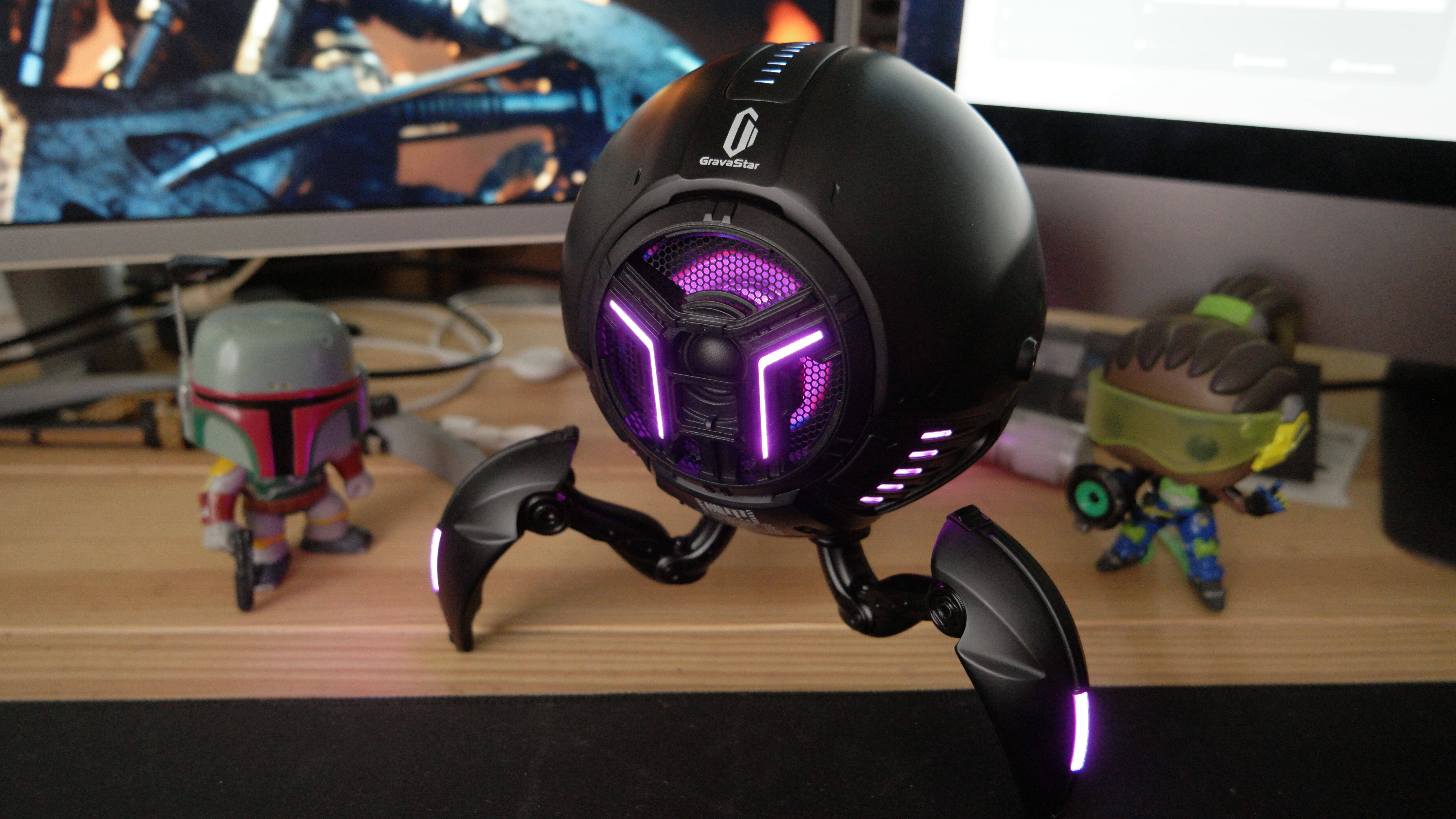 Gravastar Mars Pro V2 RGB magenta lighting