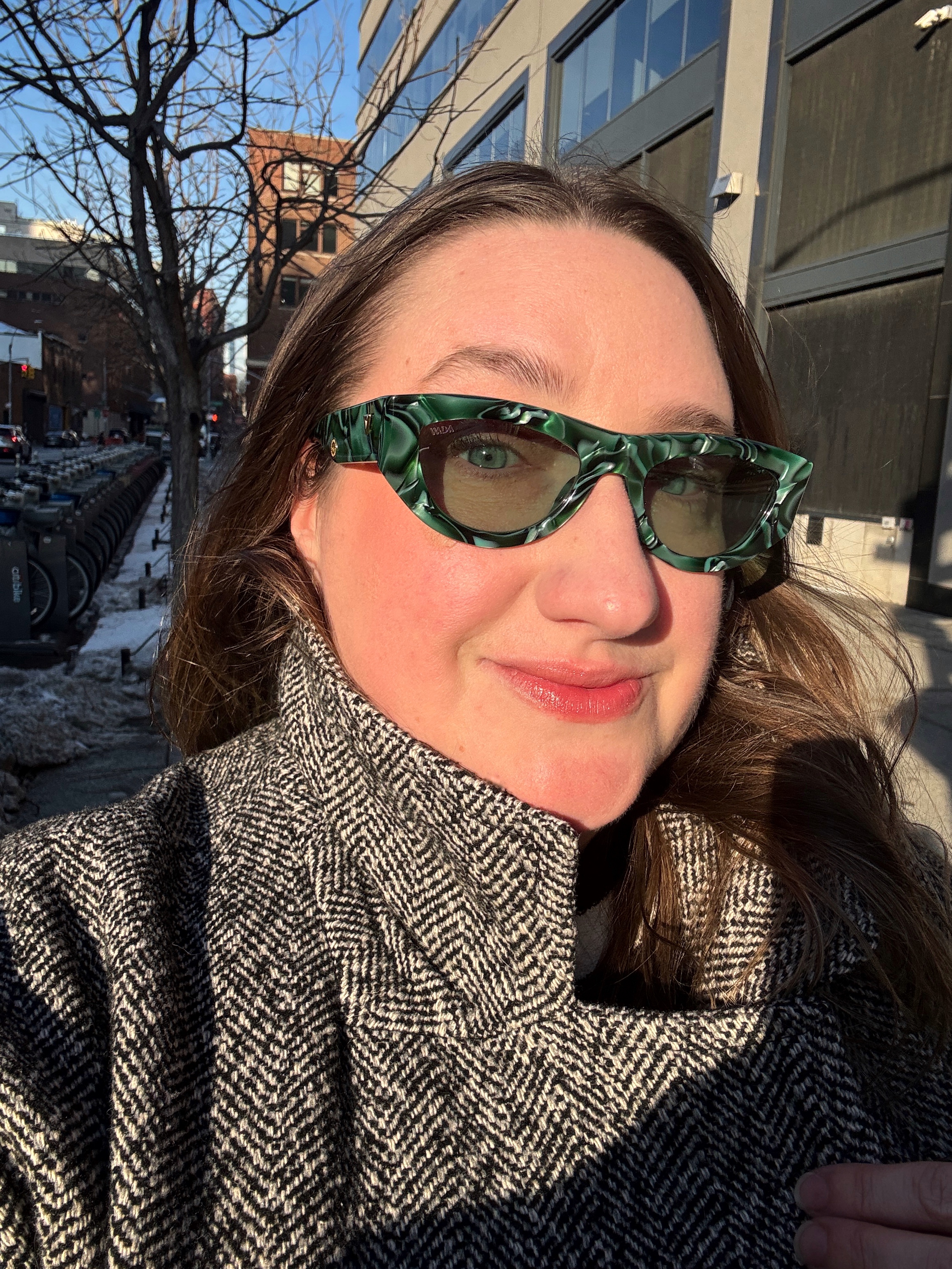 Sarah Chiwaya wearing Phthalo Green