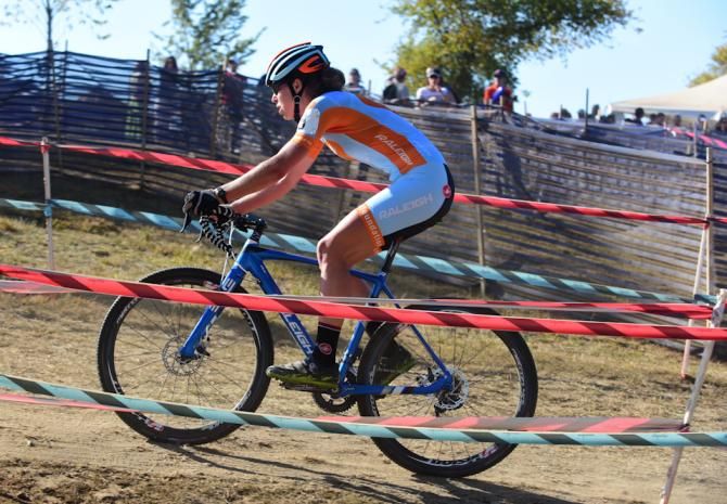 Erica Zaveta (Amy D Foundation) leading the race on lap one