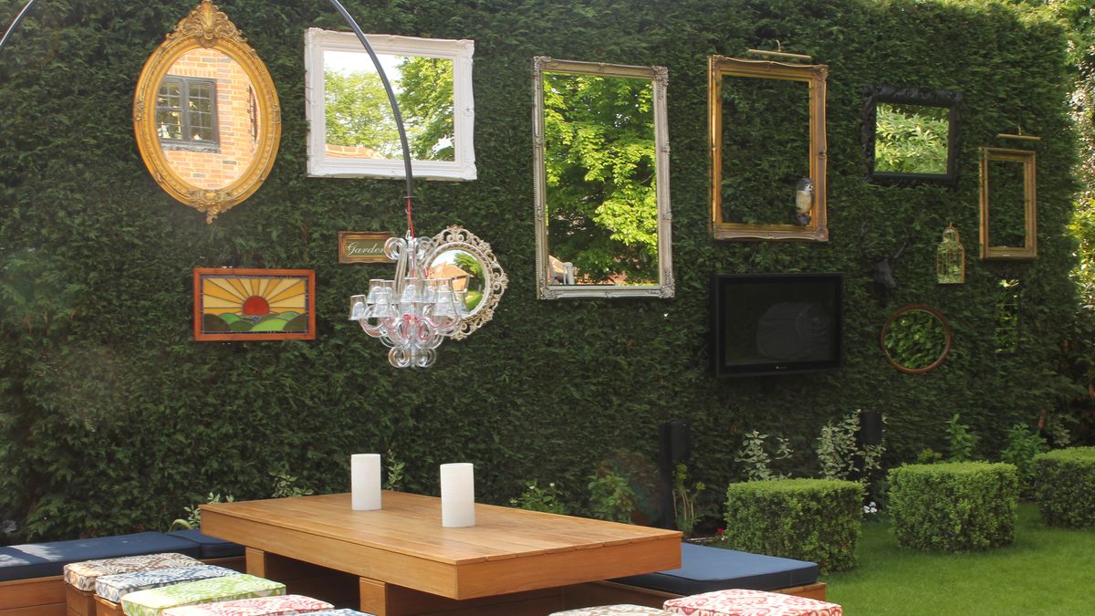 Garden mirror ideas 10 ways to use them creatively in your garden