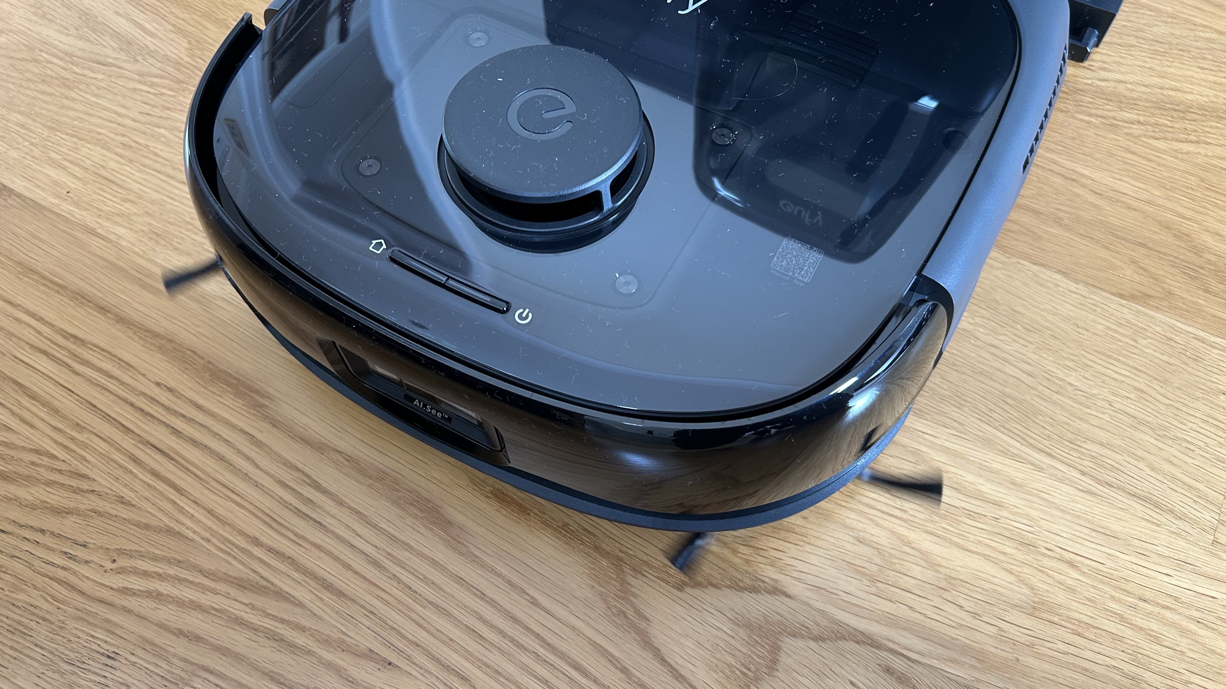 Eufy E28 robot vacuum