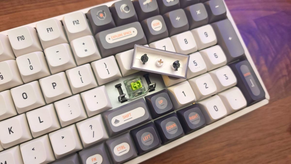 iQunix F97 Mechanical Keyboard