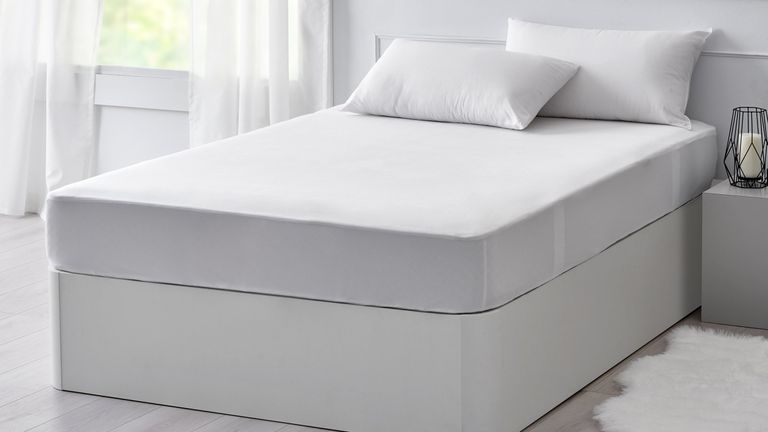 cotton cot mattress protector