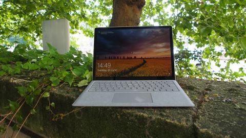 Microsoft surface 2 laptop