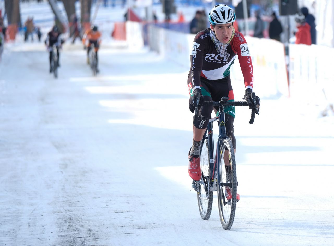 Laraib Laubach (Rock Creek Velo) riding through the start-finish area