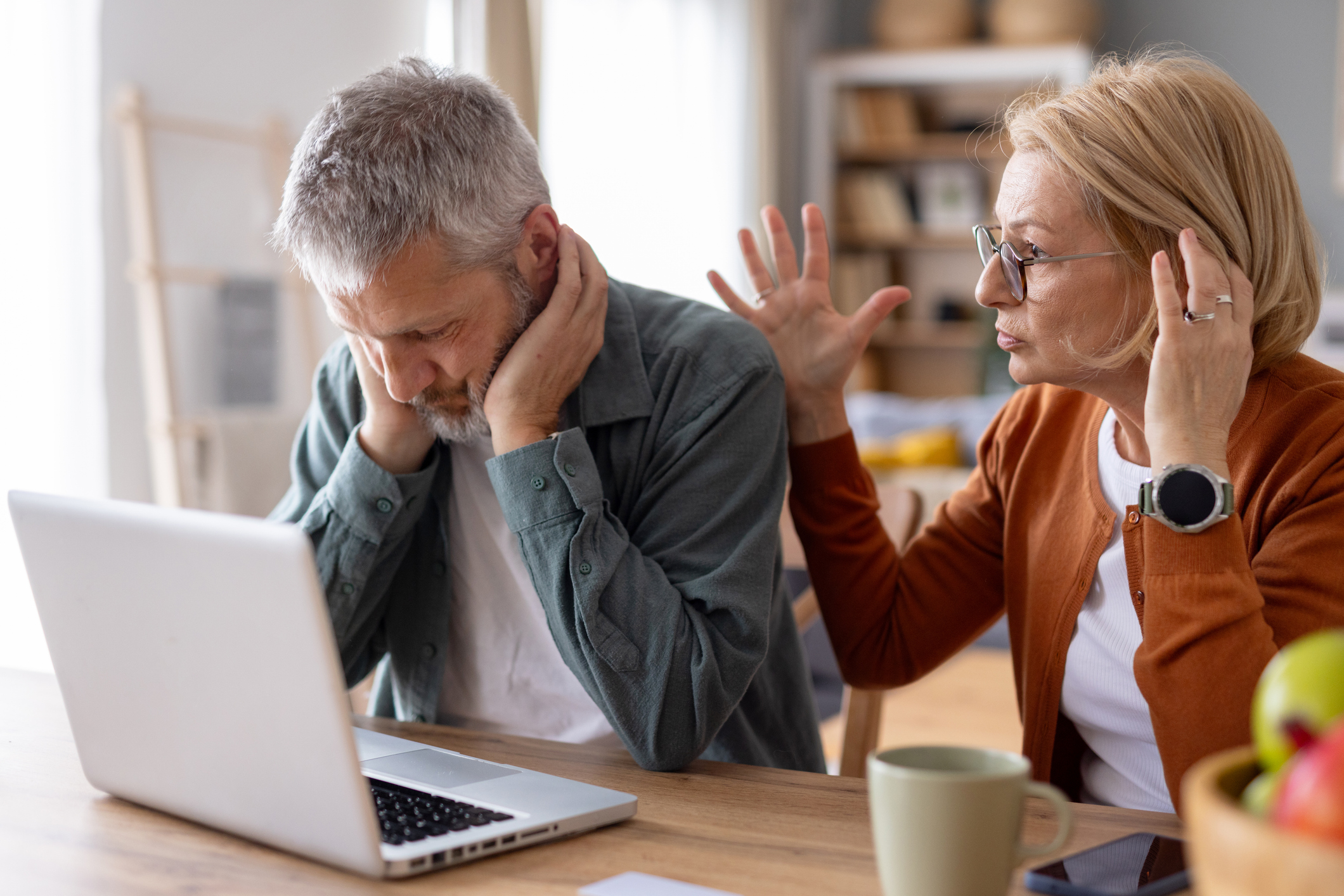 Couple stressed after being scammed out of money