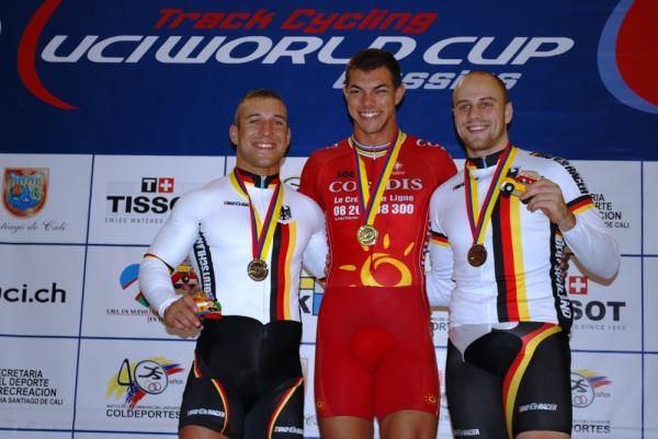 Winners are grinners in the men's sprint: Robert Forstemann (3nd, Germany), Kevin Sireau (1st, Cofidis) and Maximillian Levy (3rd, Germany)