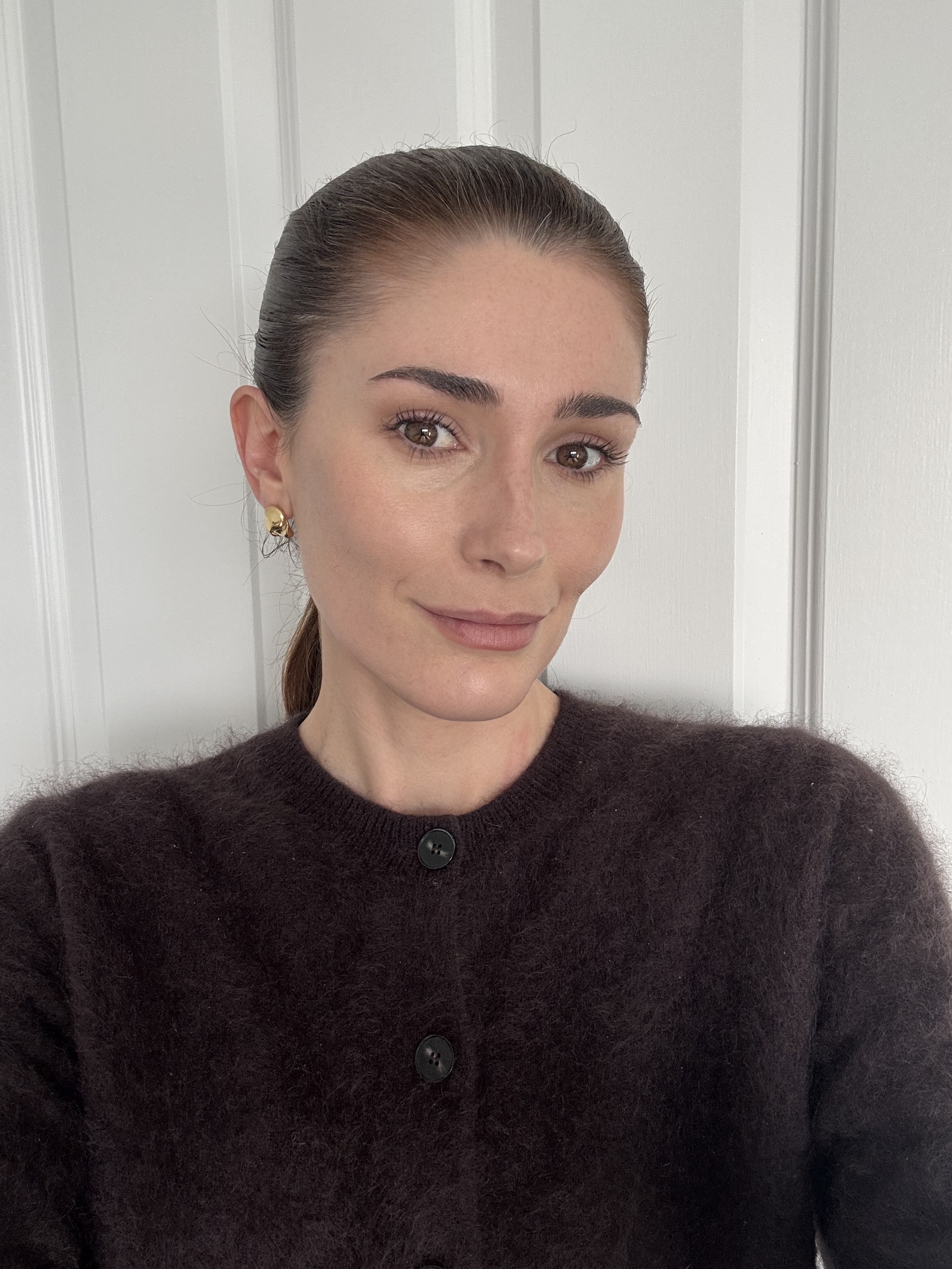 Eleanor Vousden wearing Dcypher My Custom Foundation