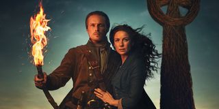 outlander season 5 jamie claire starz torch fiery cross