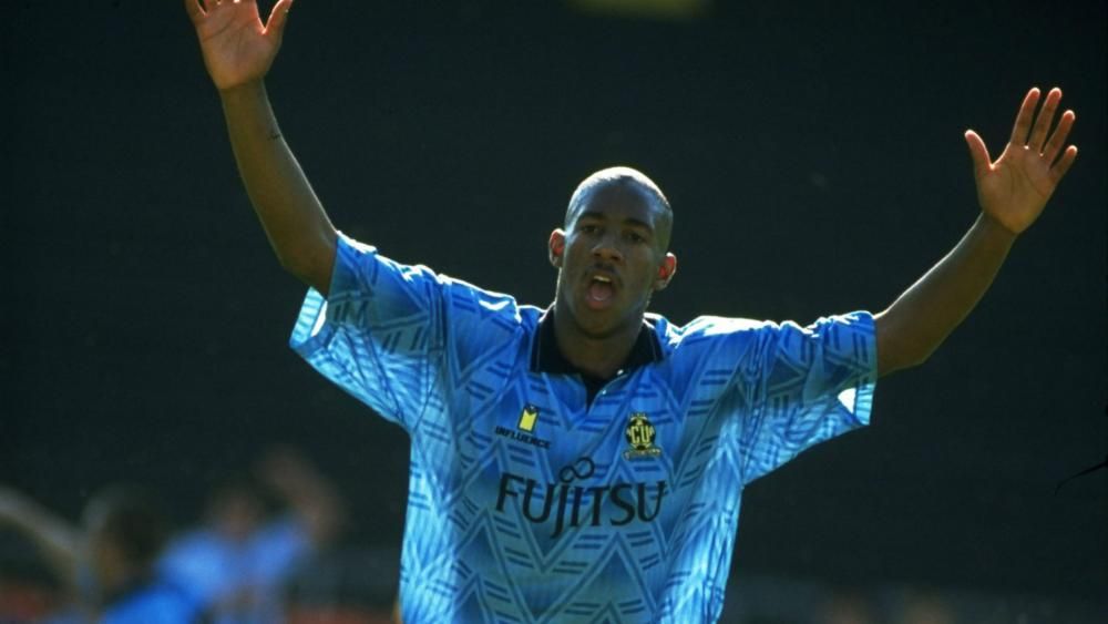 Dion Dublin in action for Coventry City.