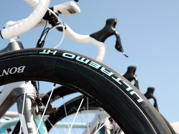 Fabian Cancellara's (Leopard-Trek) Trek Madone 6.9 SSL