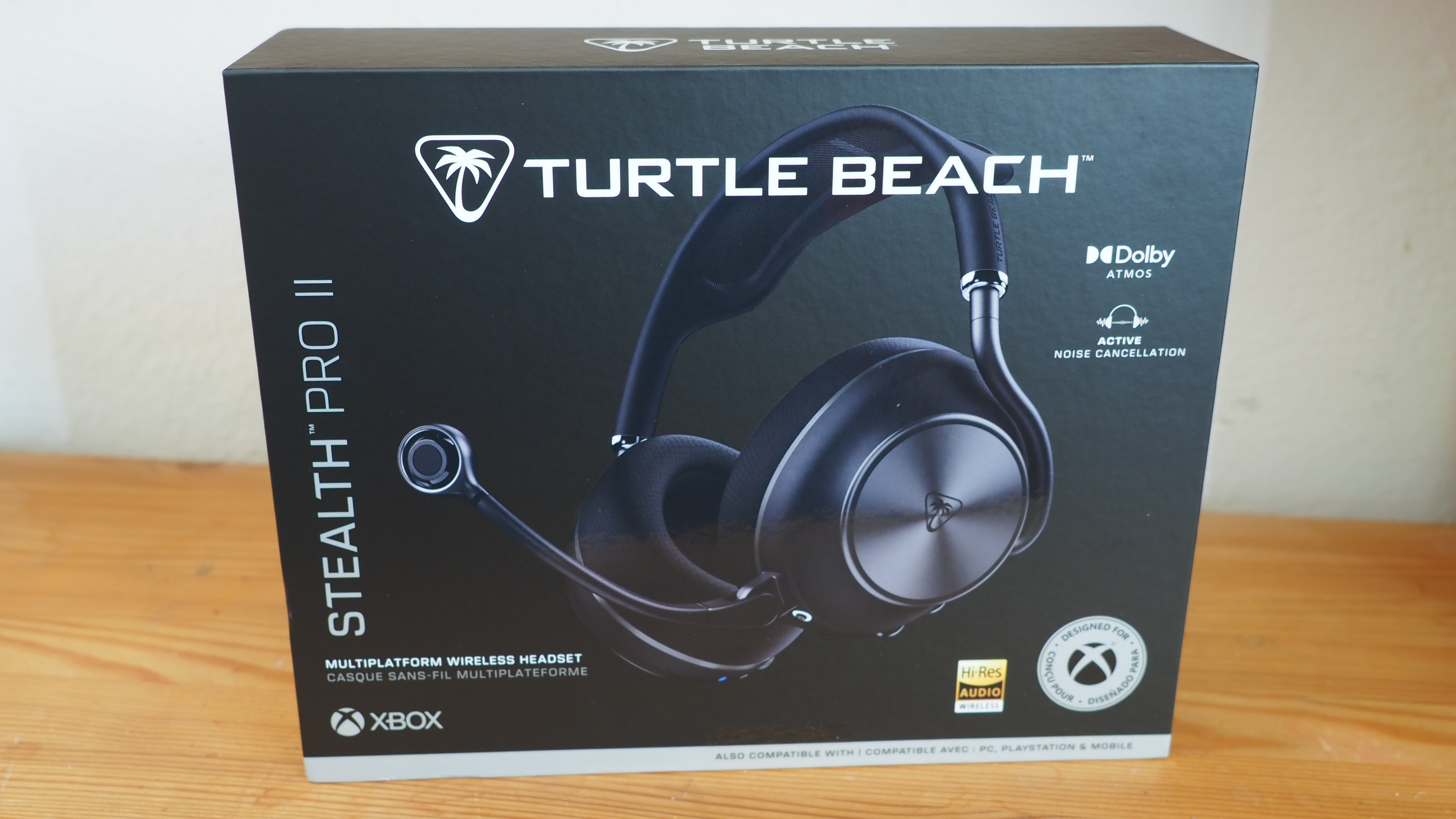 Turtle Beach Stealth Pro II, headset photographs