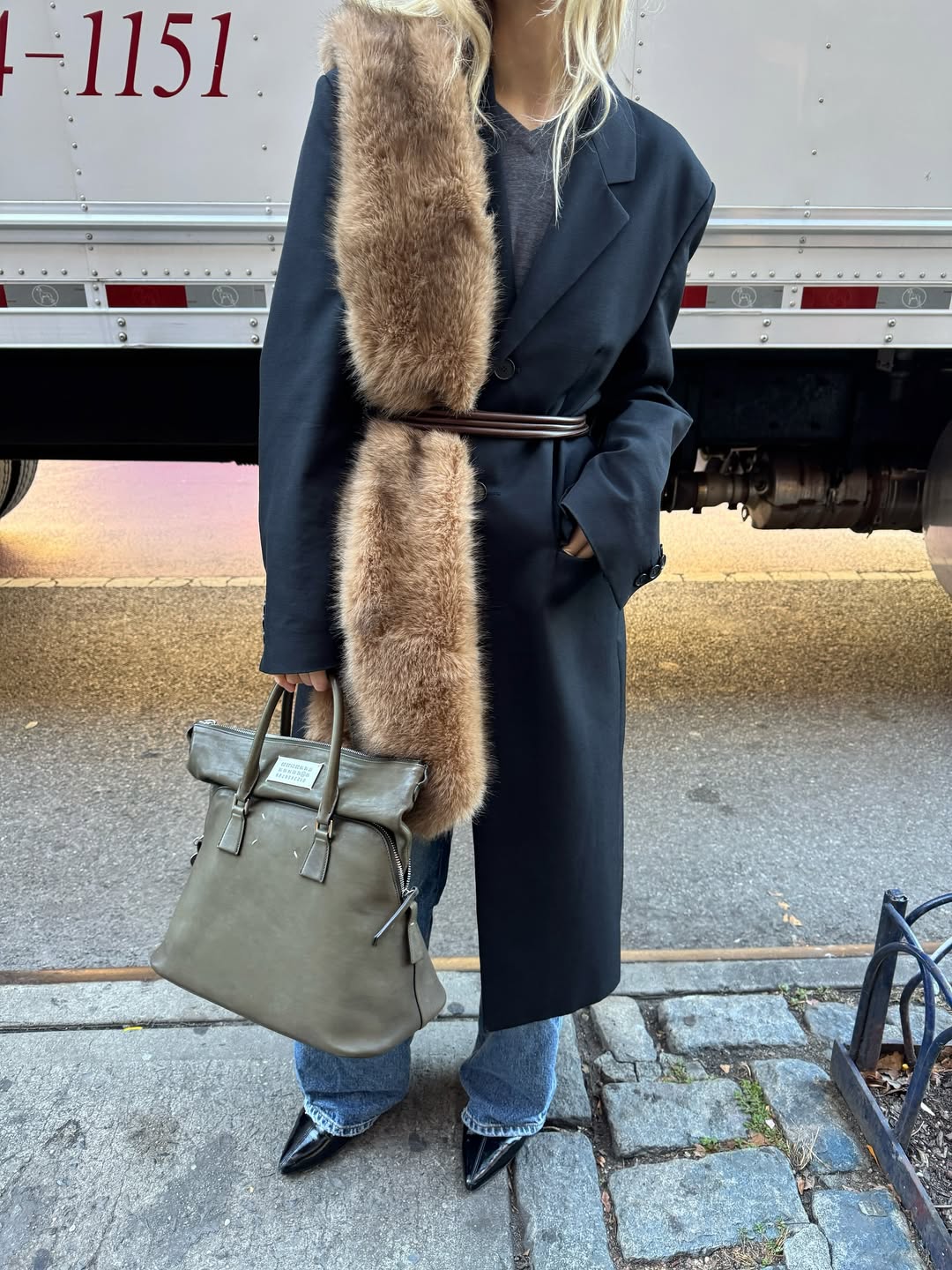 influencer outfit photo featuring a simple but chic 2026 outfit formula