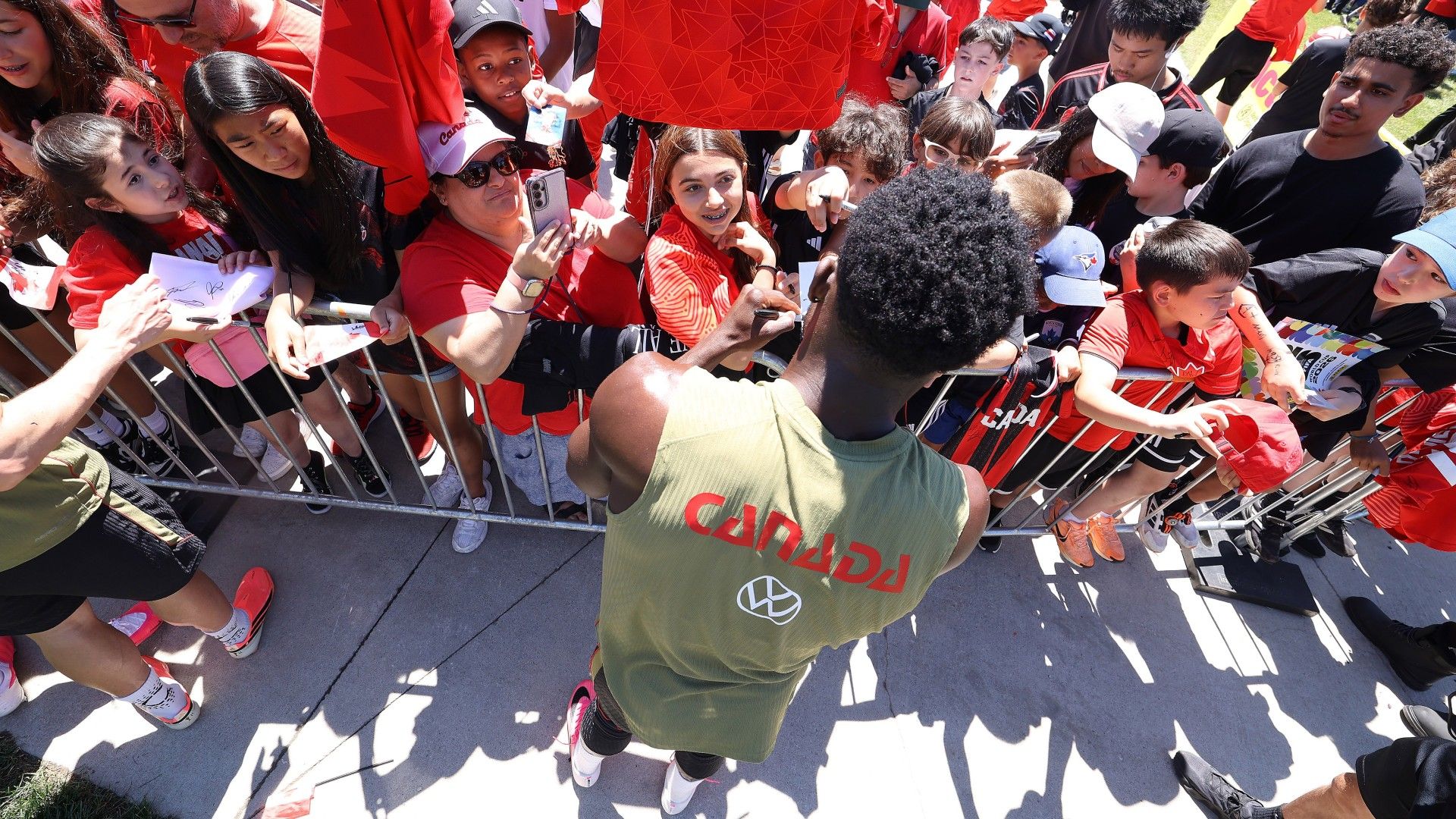 How to watch Canada vs Bosnia-Herzegovina, live stream the World Cup for free