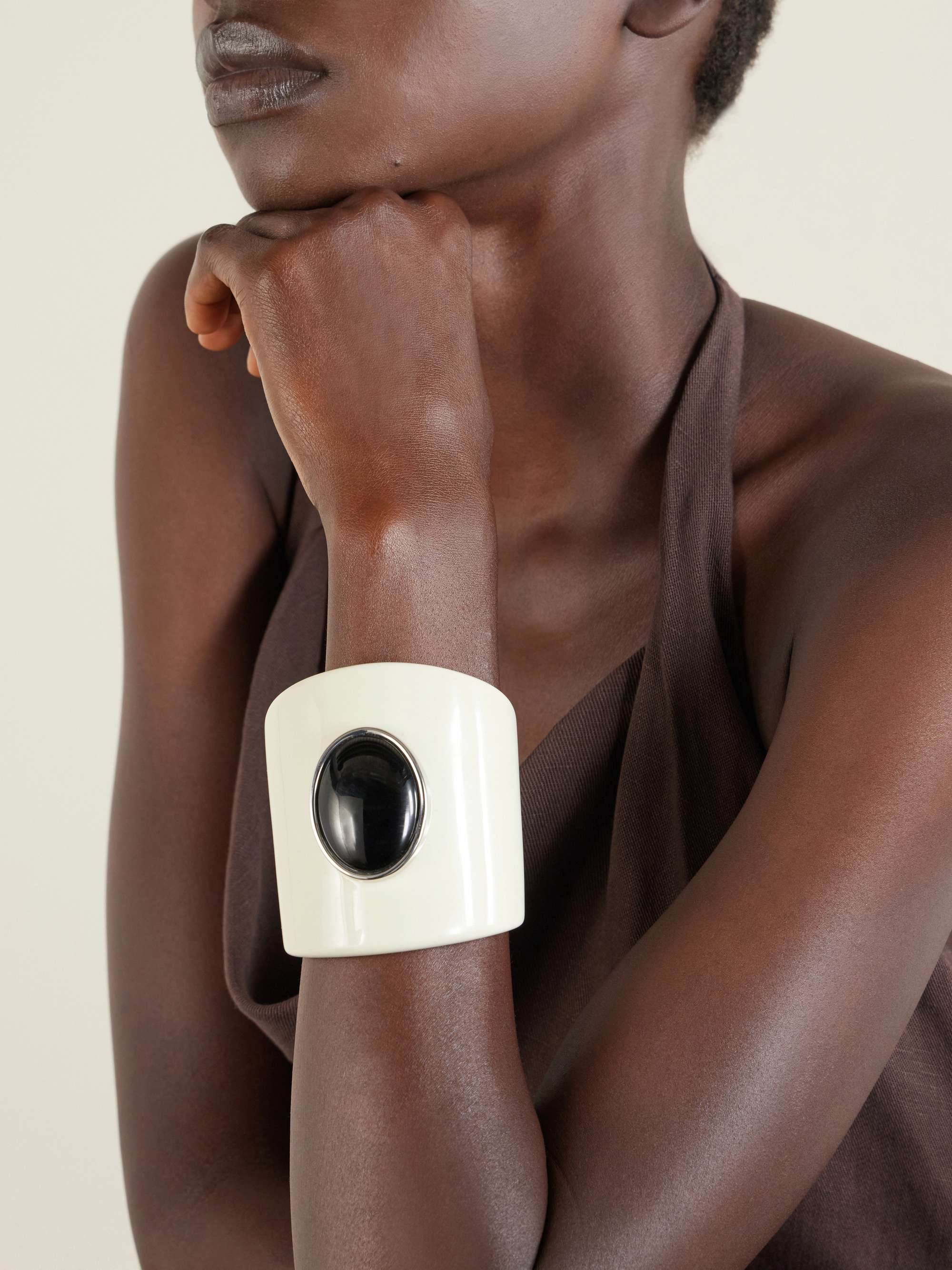 Nera Rhodium-Pleated, Resin and Onyx Cuff