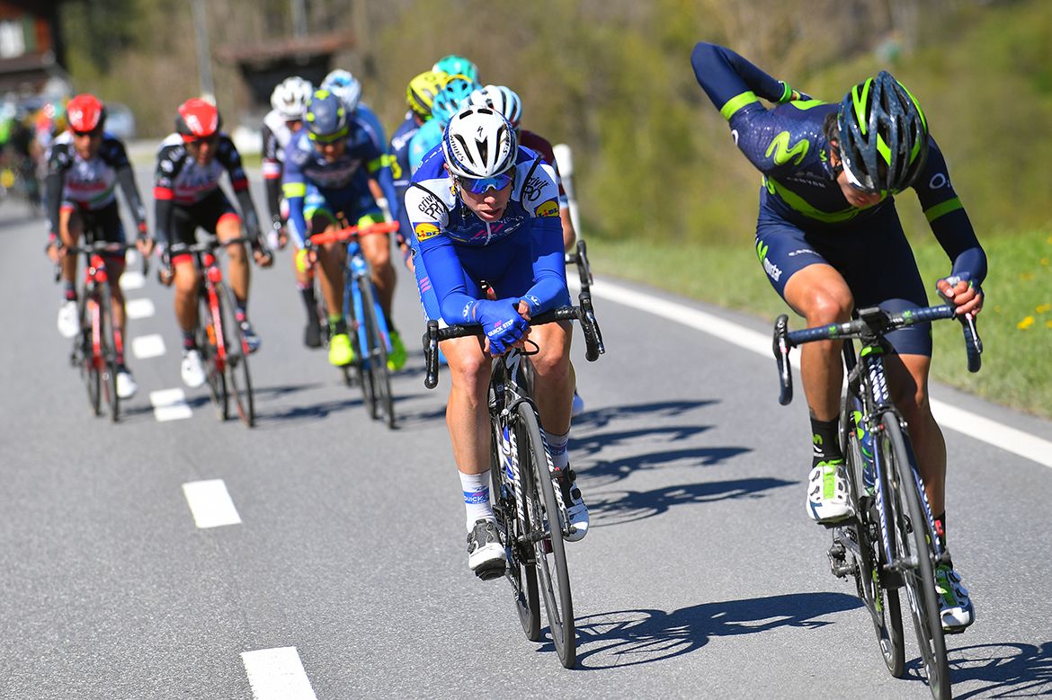 David de la Cruz went on the attack with several other GC contenders