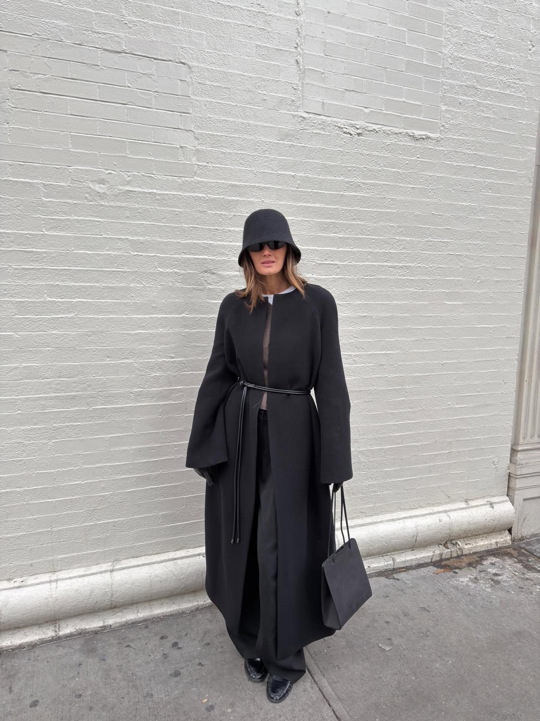 influencer outfit photo featuring a simple but chic 2026 outfit formula