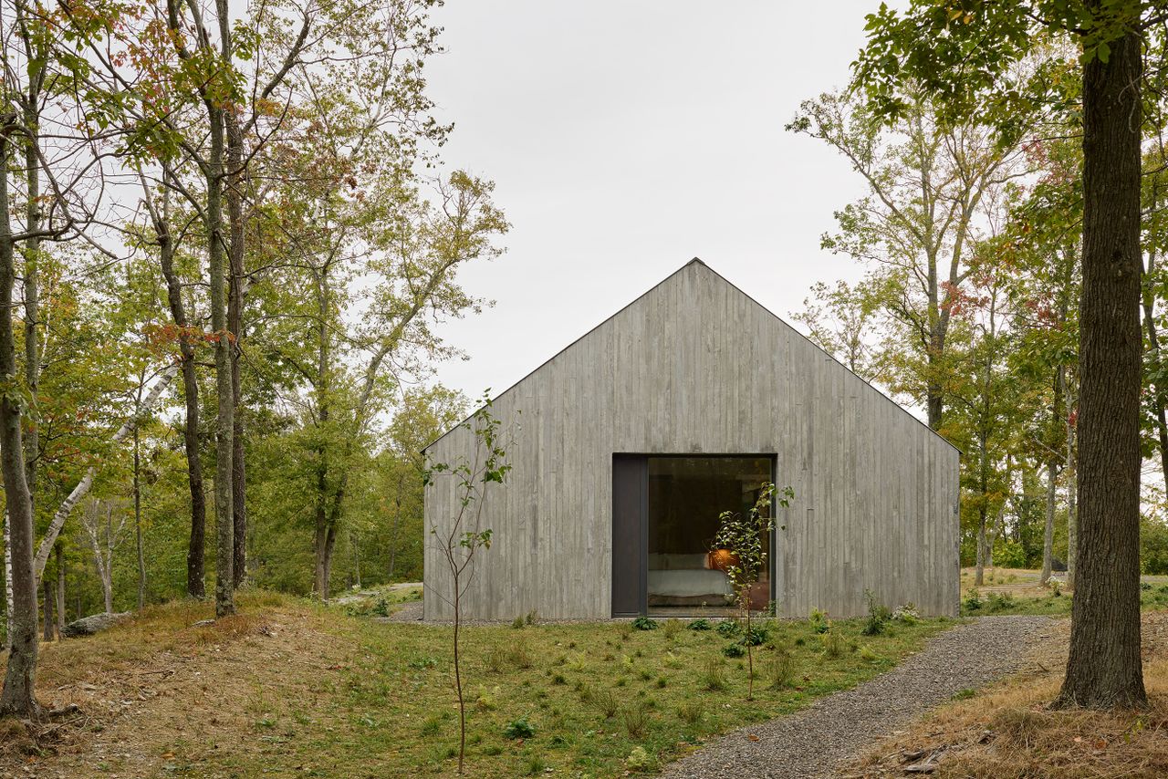 tranquil interiors of Catskills home