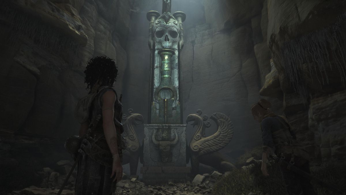 Screens from a fantasy video game set in ancient greek ruins
