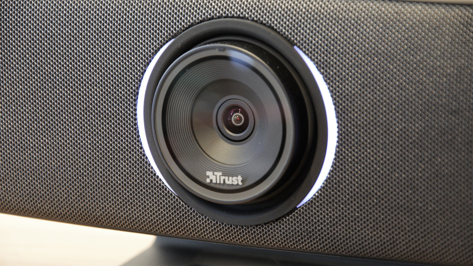 Trust Iris 4K Conference Camera