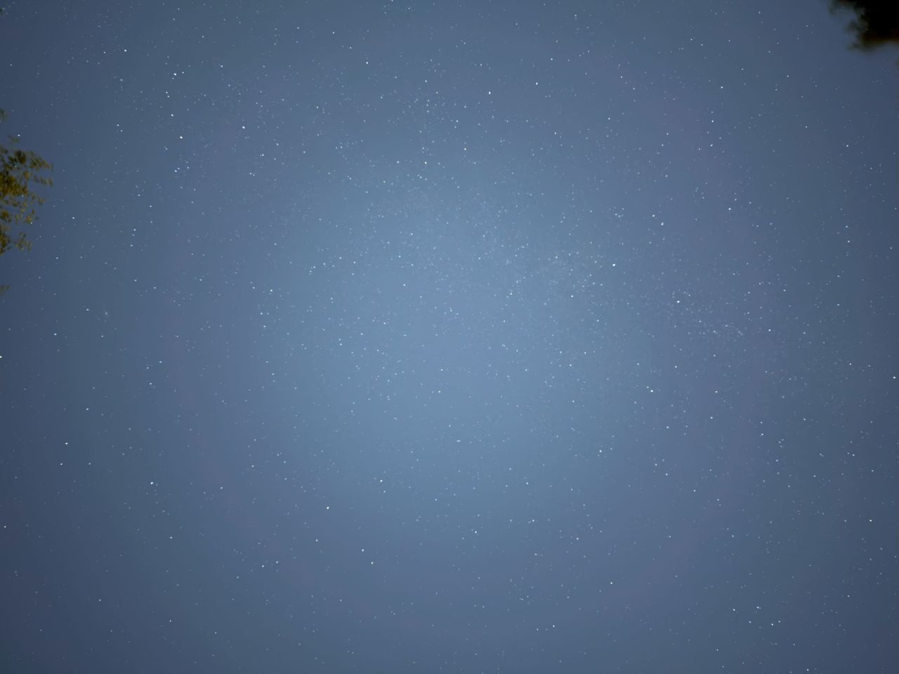 Apple iPhone 17 Pro astrophotography sample.
