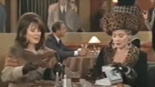 Mary McDonnell and Jean Smart at a restaurant on High Society