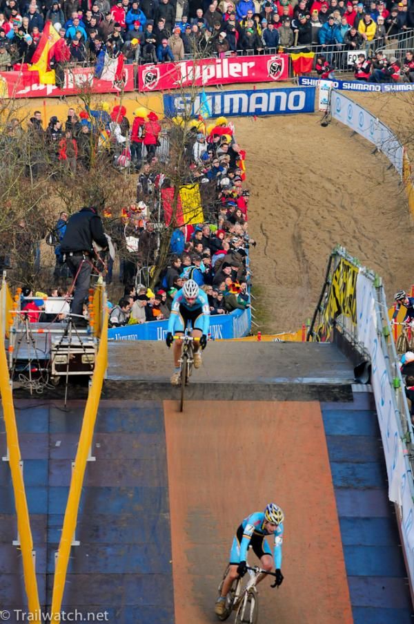 The Belgians leading early in the race