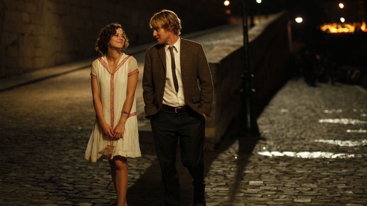 Marion Cotillard and Owen Wilson in Midnight in Paris