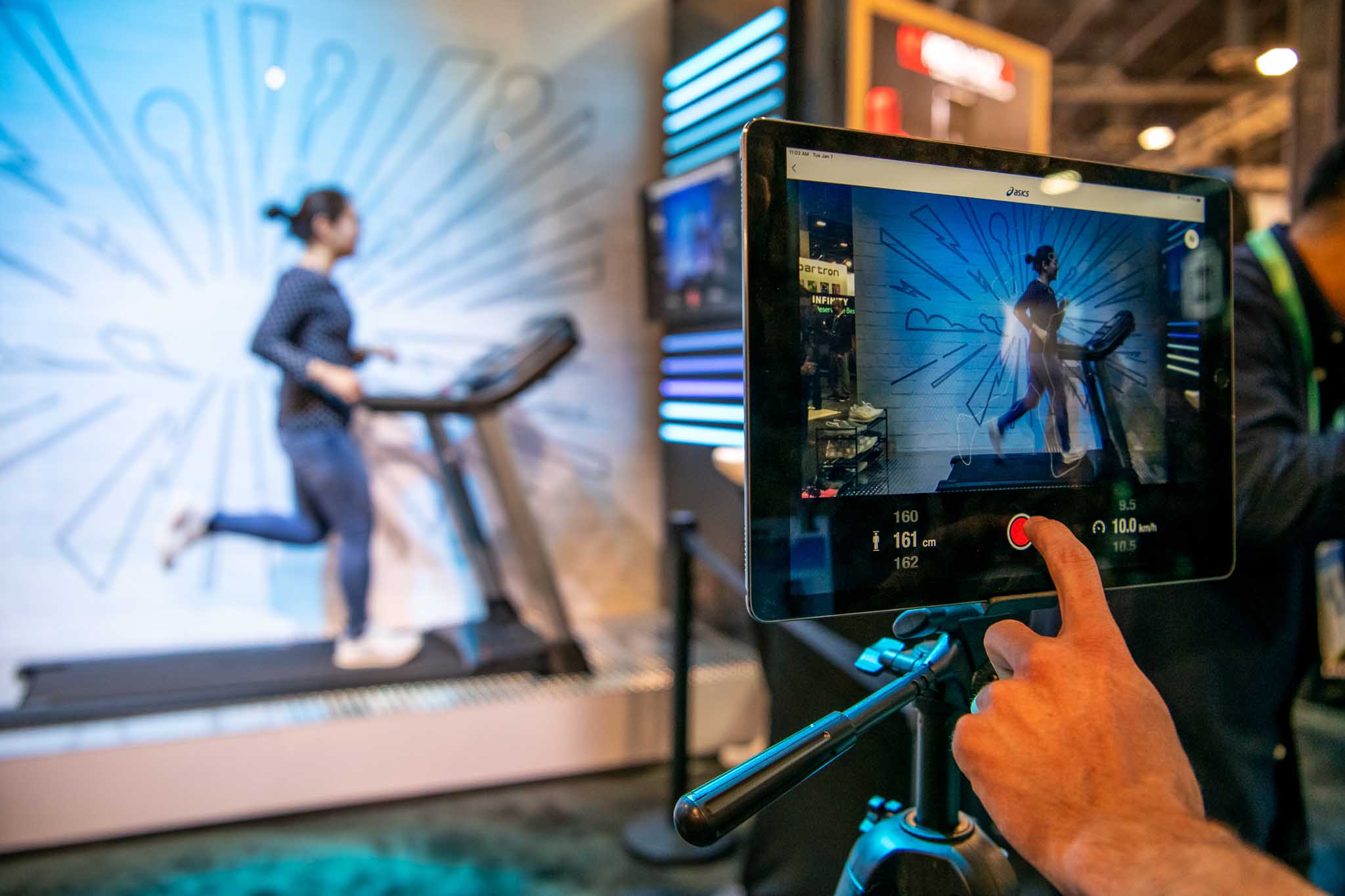 ASICS' new running shoe has an AI coach built inside: 6 things you should know