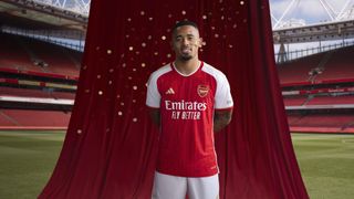 Arsenal 2023/24 home kit