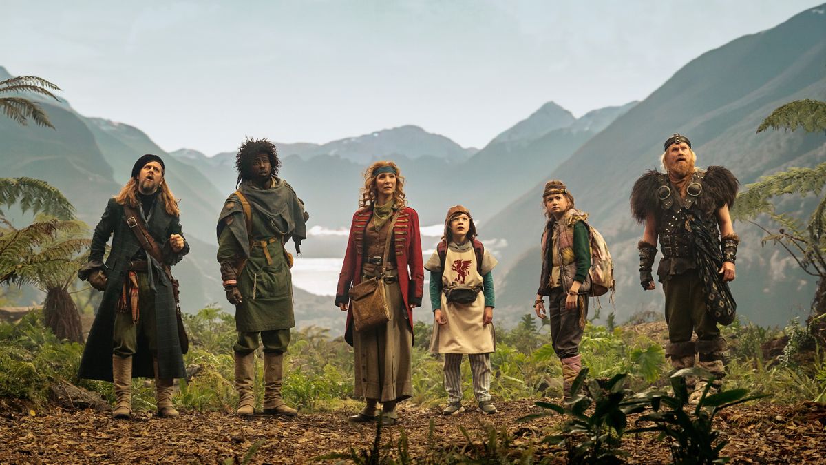 The Time Bandits (from left): Tadhg Murphy, Roger Jean Nsengiyumva, Lisa Kudrow, Kal-El Tuck, Kiera Thompson, and Rune Temte