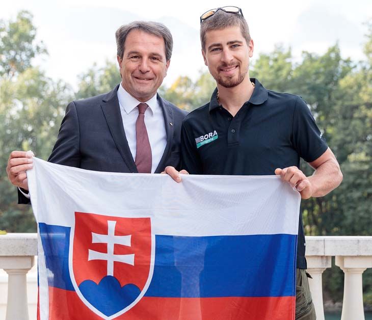 Peter Sagan with Franz Theurl, chairman of the East Tyrol Tourism Association