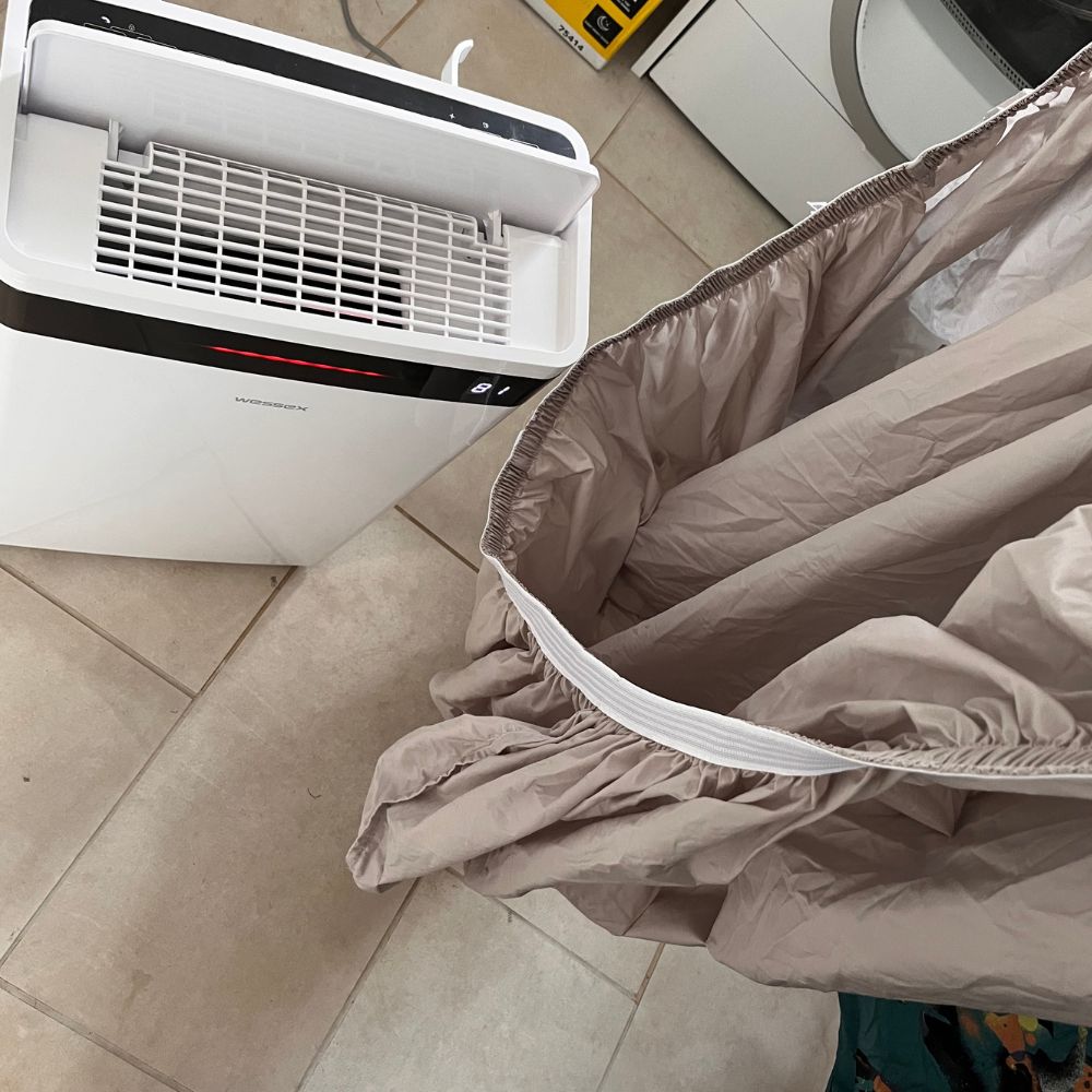 wessex 20l dehumidifier drying laundry in utility room