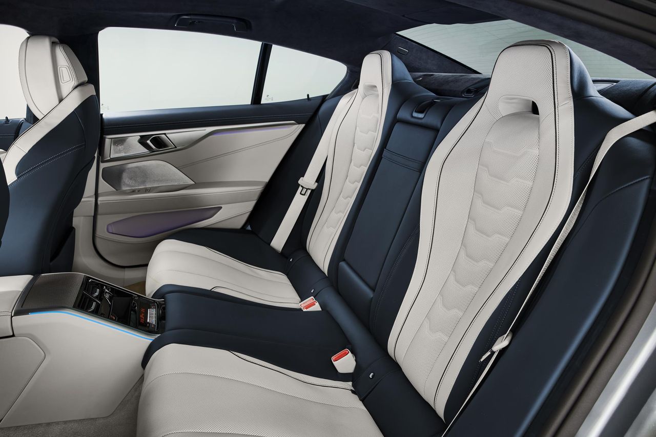 BMW 8 Series GC