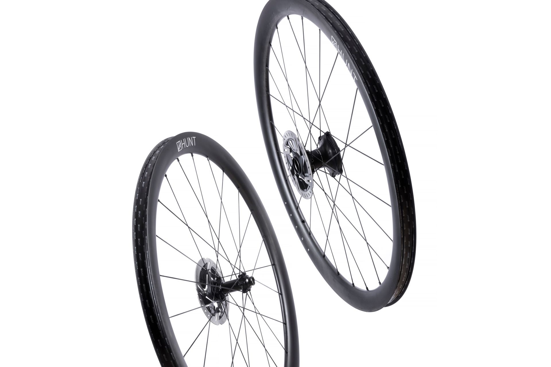 Hunt Carbon 40 Gravel wheels with Classified Hub