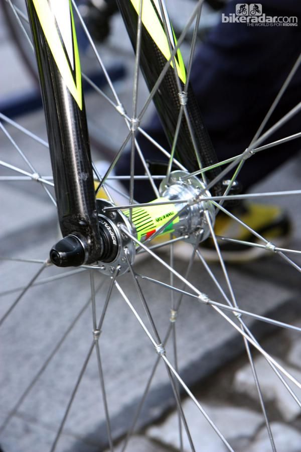 Traditionally built wheels and tied-and-soldered spokes on this Farnese Vini-Selle Italia team bike.