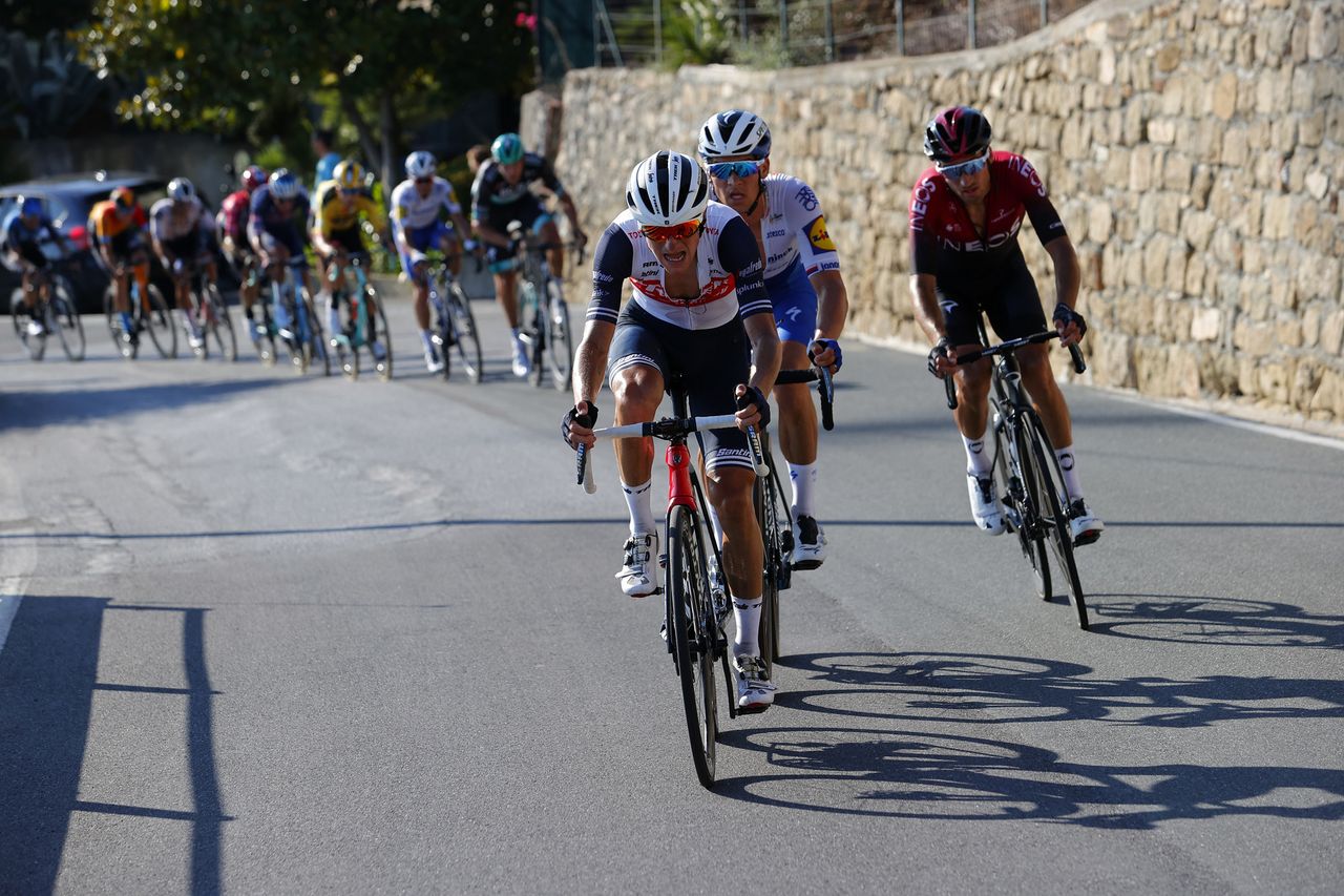 Ciccone, Stybar, and Moscon attacked on the lower slopes of the Poggio