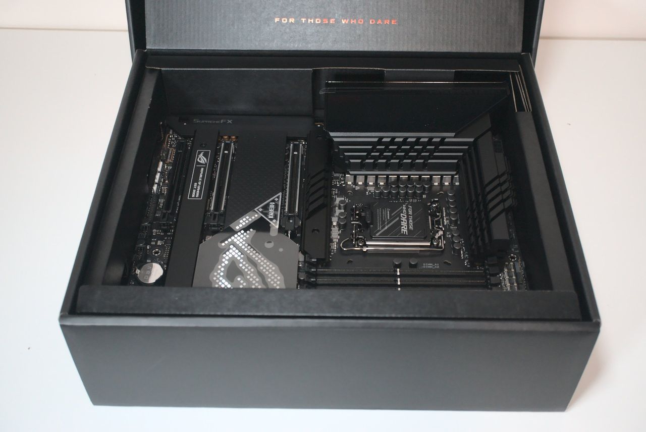 ASUS ROG Maximus Z690 Hero