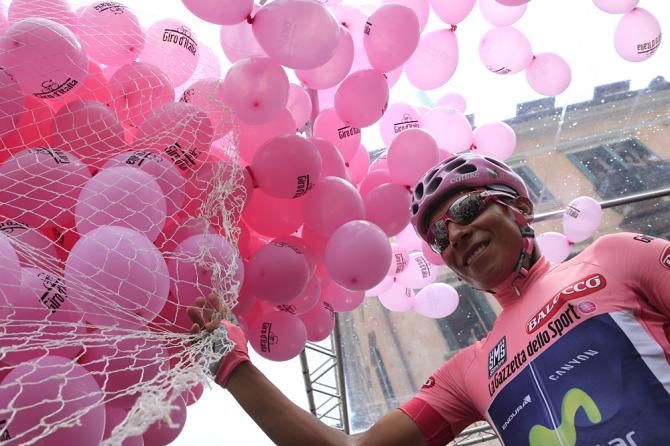 Nairo Quintana (Movistar) sets the Giro's pink balloons into the sky