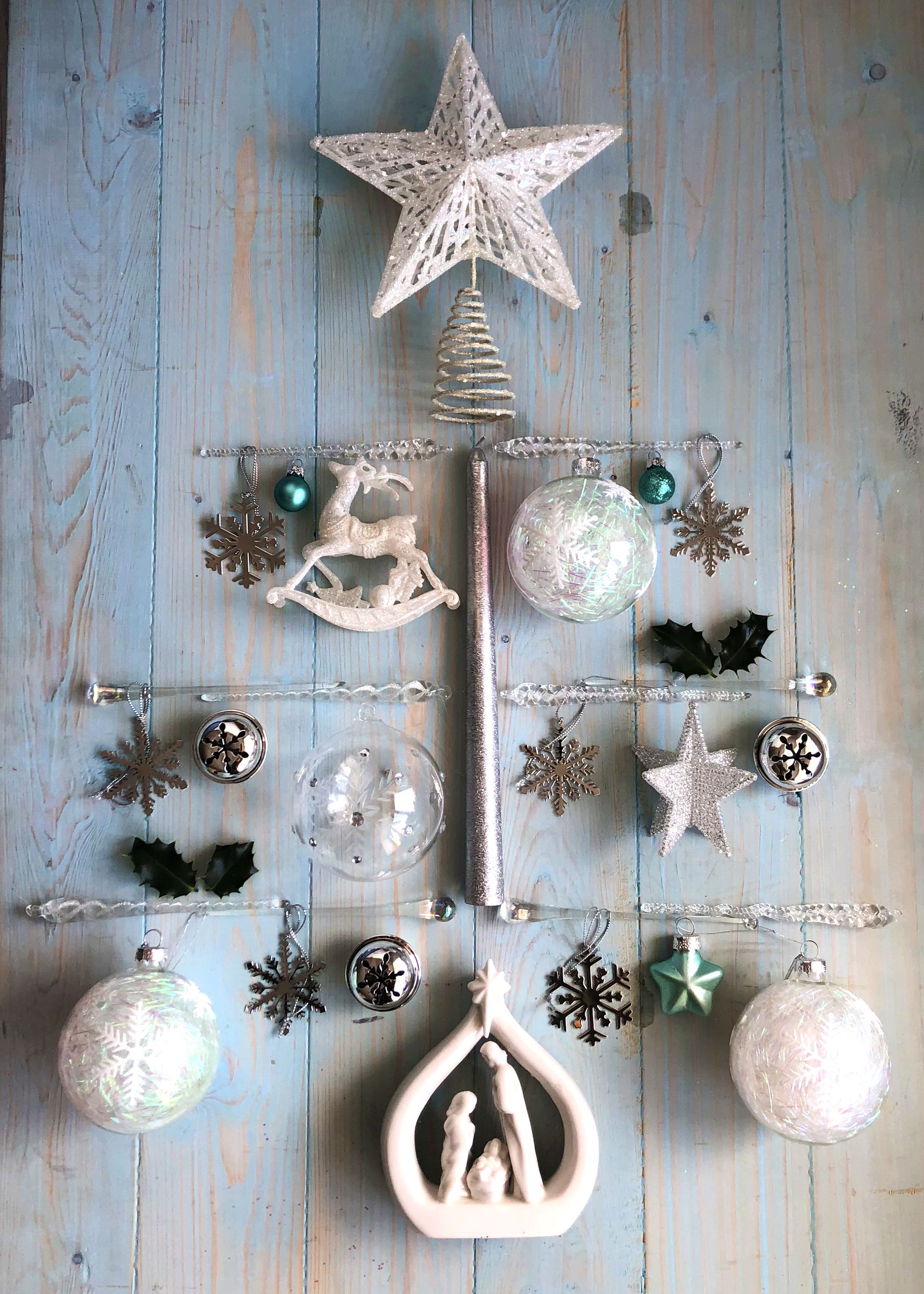 12 best Christmas tree toppers | Real Homes