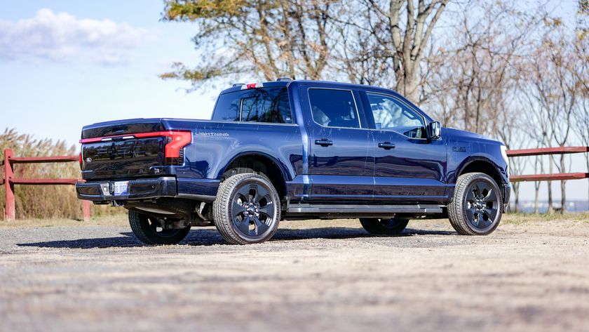 2025 Ford F-150 Lightning test drive.