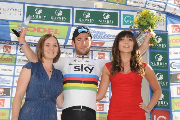 Mark Cavendish (Sky) on the podium