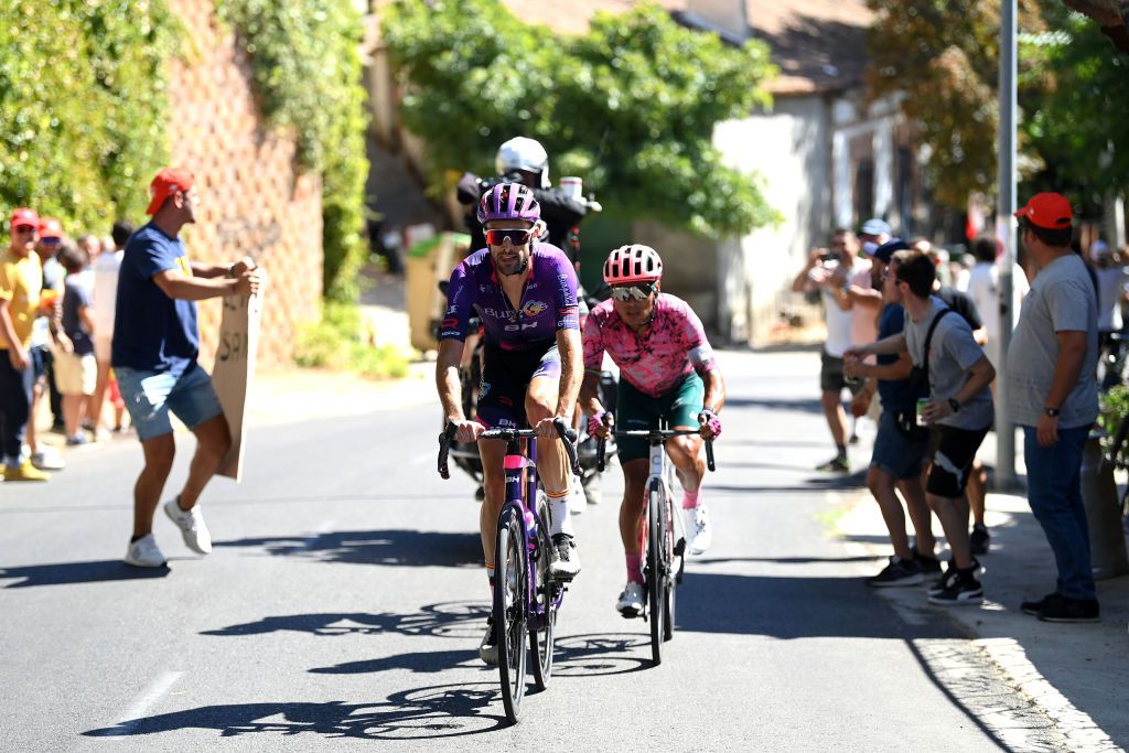 TALAVERA DE LA REINA SPAIN SEPTEMBER 09 LR Ander Okamika Bengoetxea of Spain and Team Burgos BH and Jonathan Klever Caicedo Cepeda of Ecuador and Team EF Education Easypost competes during the 77th Tour of Spain 2022 Stage 19 a 1383km stage from Talavera de la Reina to Talavera de la Reina LaVuelta22 WorldTour on September 09 2022 in Talavera de la Reina Spain Photo by Justin SetterfieldGetty Images