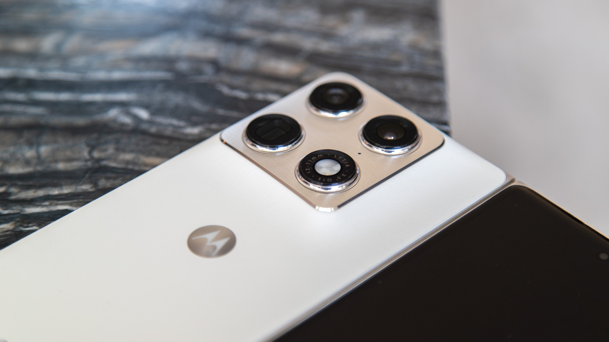 Motorola Razr Fold cameras