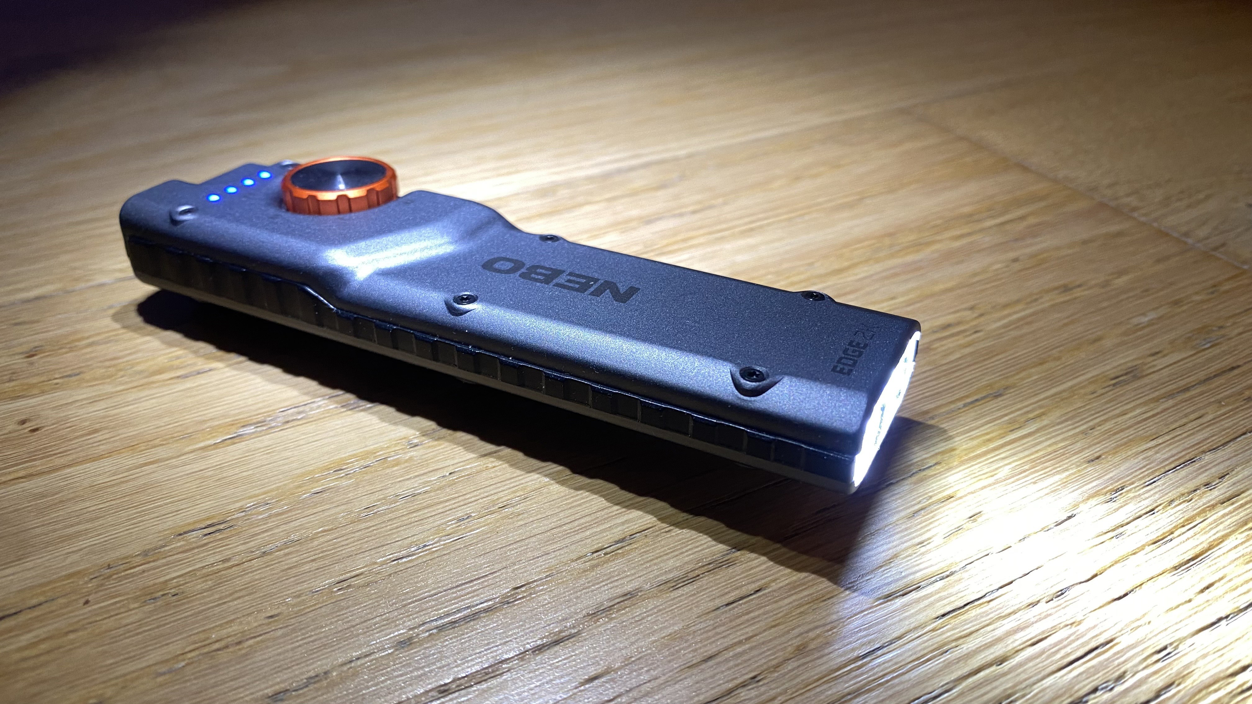 Nebo Edge2K pocket light turned on