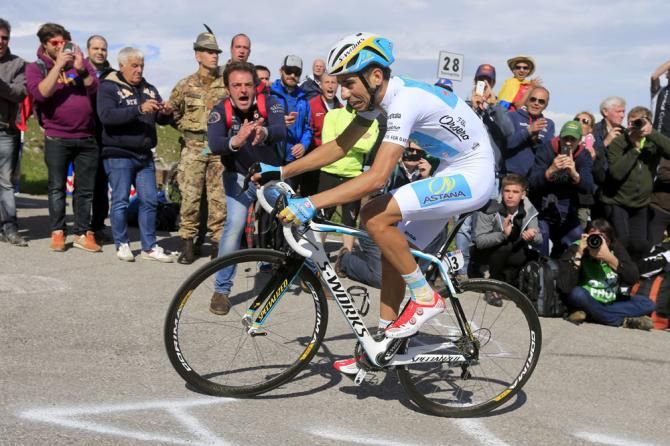 Fabio Aru (Astana Pro Team) danced up the climb