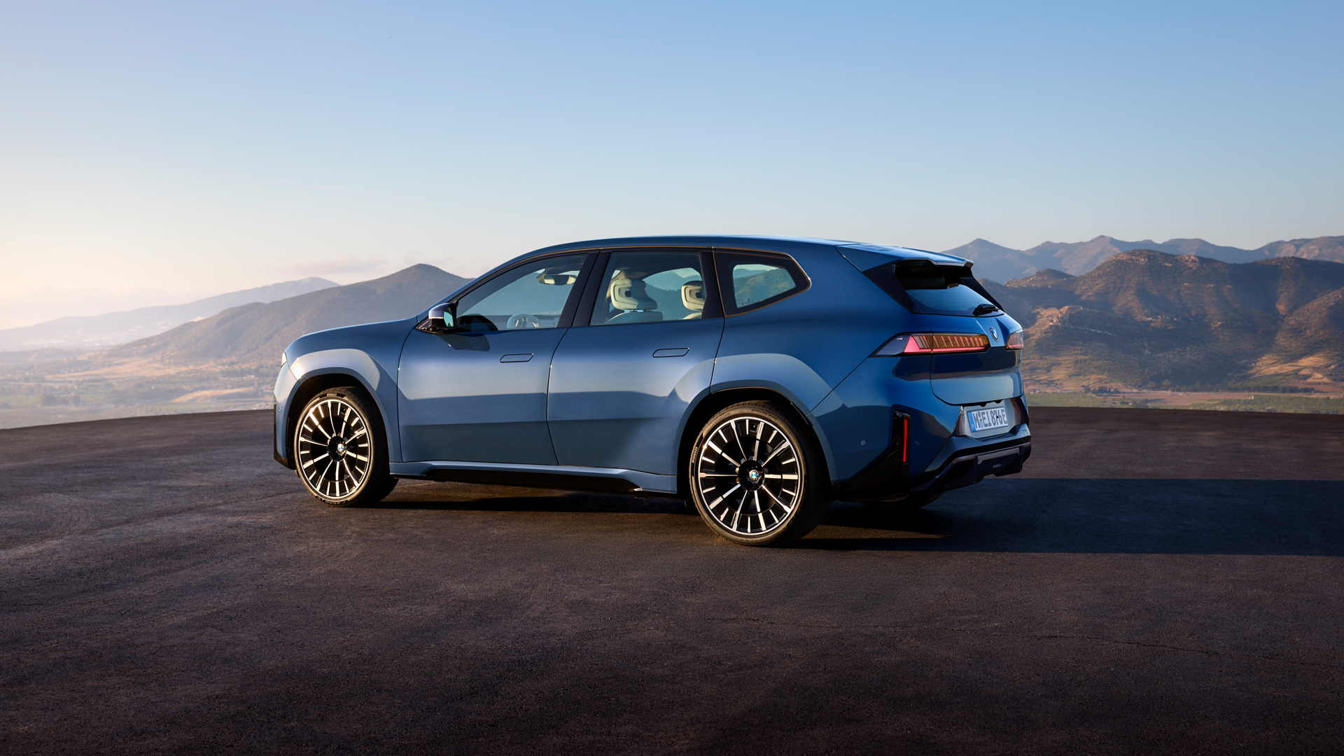 BMW iX3