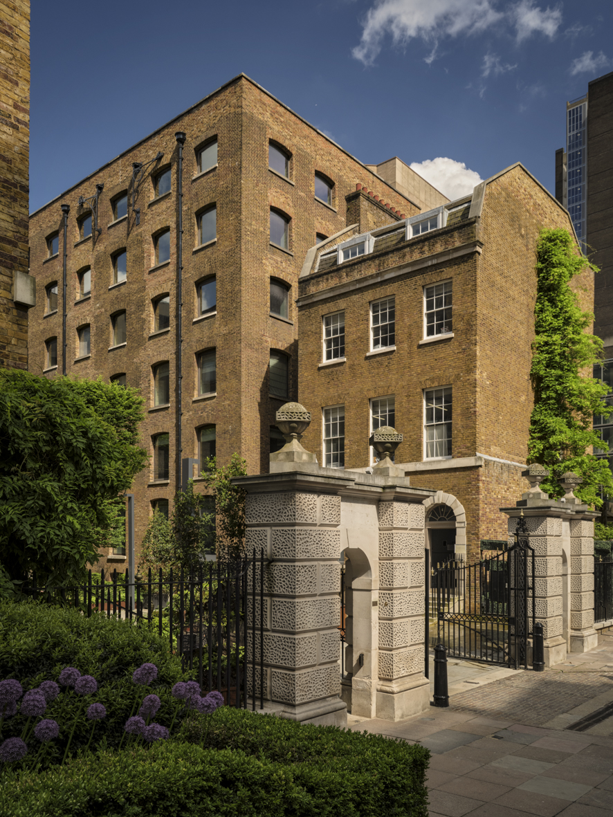sir devonshire square london review