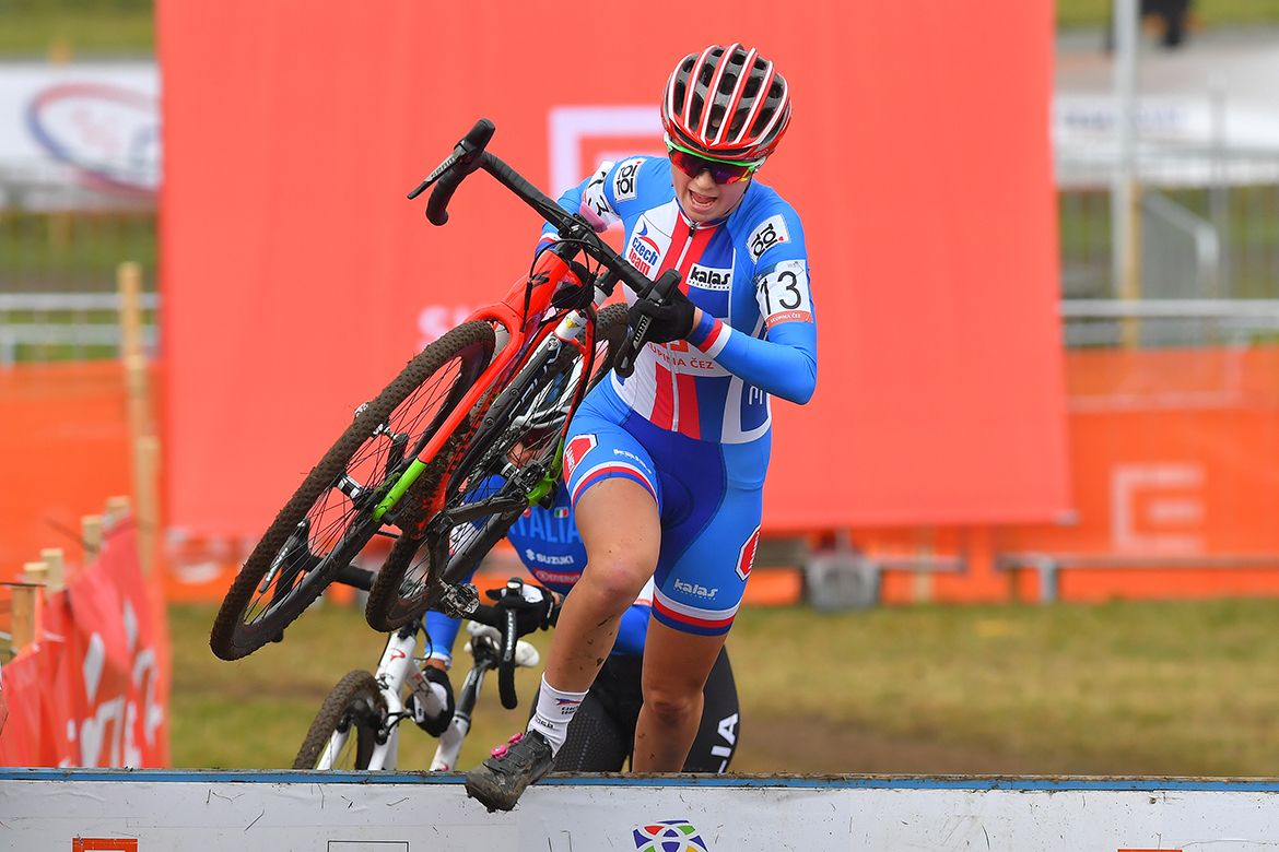Adela Sarafova (Czech Republic).